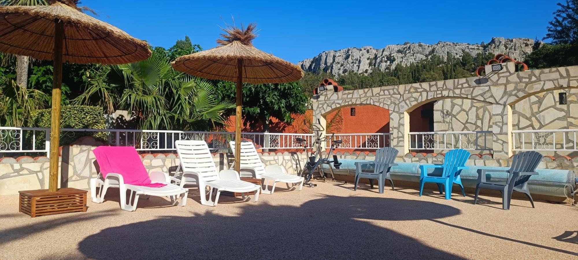 Gite la Capelle Roquefort des corbières Aude Esterno foto