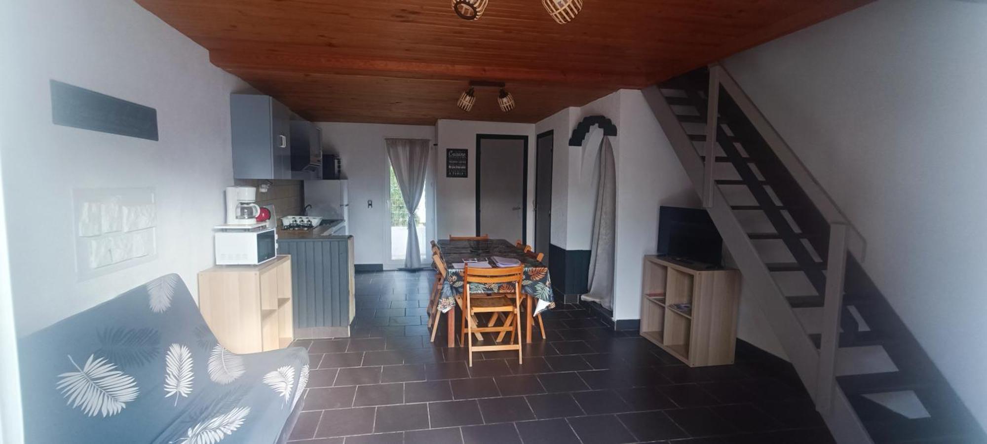 Gite la Capelle Roquefort des corbières Aude Esterno foto