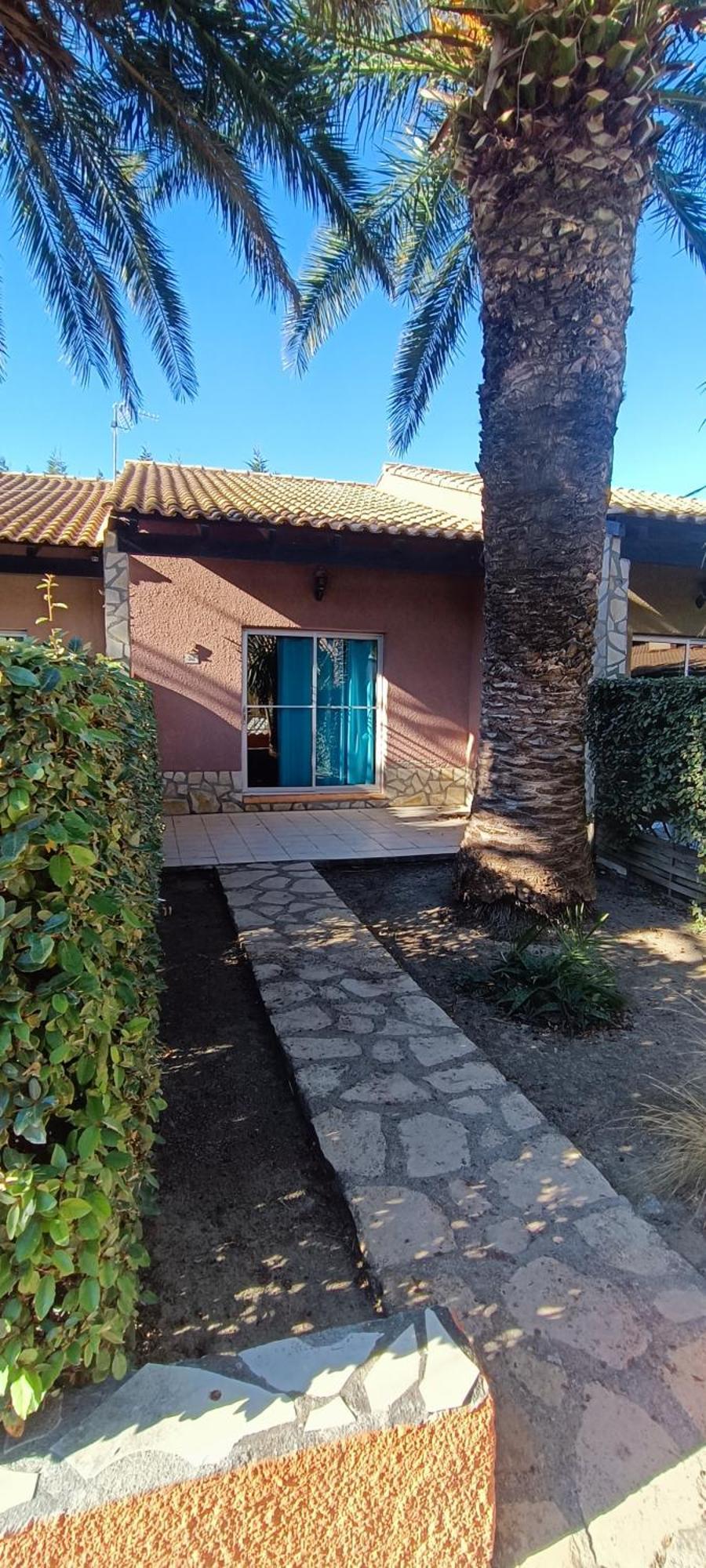 Gite la Capelle Roquefort des corbières Aude Esterno foto