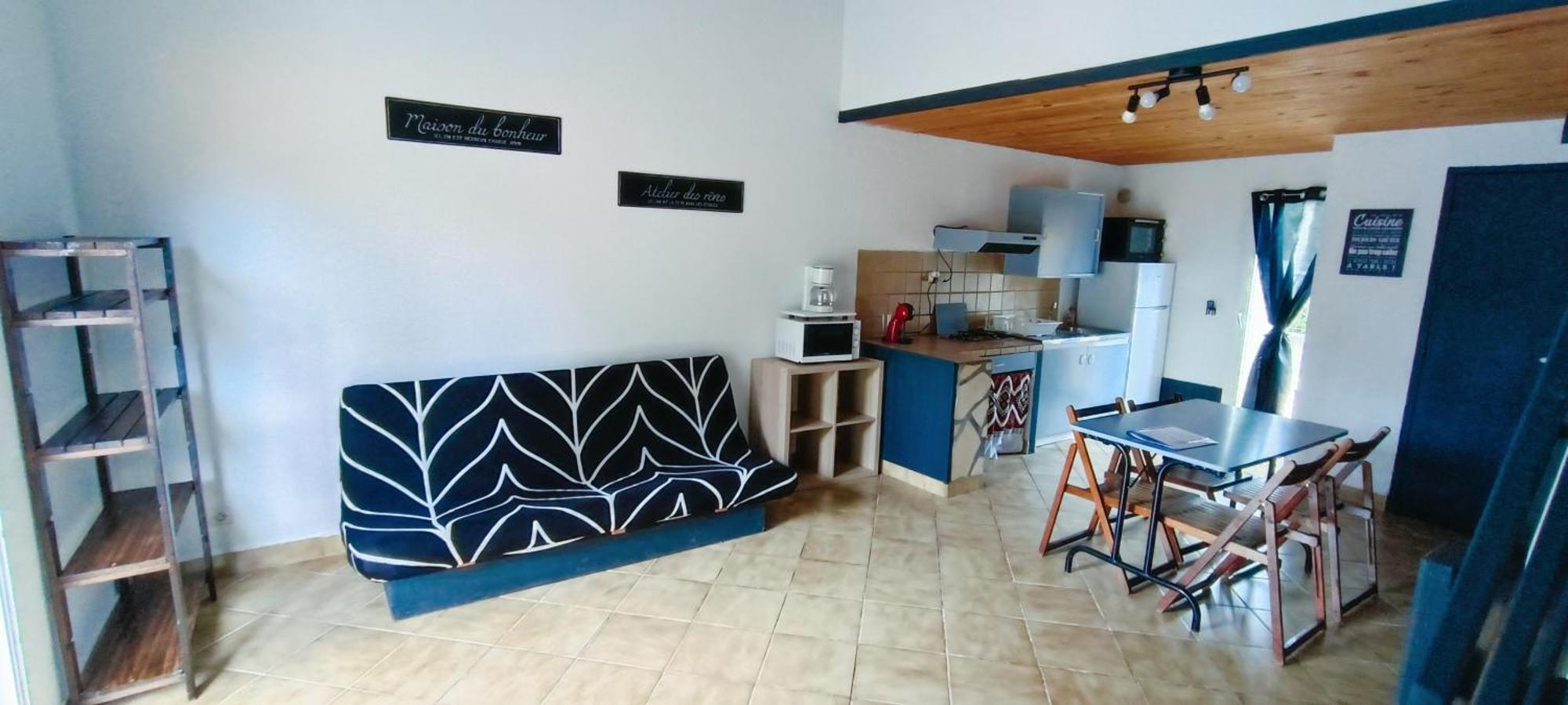 Gite la Capelle Roquefort des corbières Aude Esterno foto